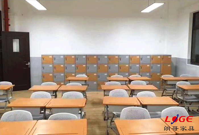 采購學(xué)生課桌椅時(shí)必須注意的地方有哪些？